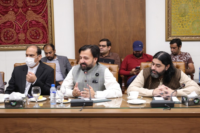 President Dewan Azmat Mahmood Chishti Highlighted The Challenges Faced By The Agricultural And Industrial Sectors In The Pakpattan Region.  Both Sides Agreed To Continue Dialogue And Work Toward Practical Measures To Facilitate Bilateral Trade.